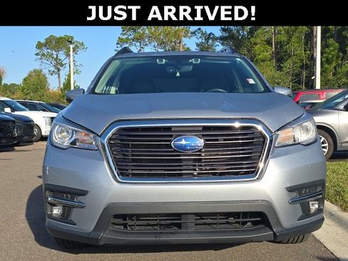 Used 2021 Subaru Ascent Limited w/ Technology Package image 2