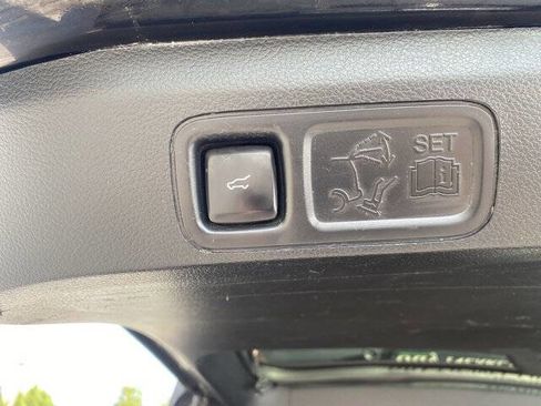 Used 2020 Ford Expedition Max Limited w/ Equipment Group 301A image 7