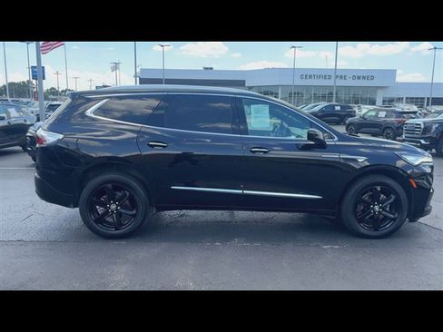Certified 2024 Buick Enclave Essence w/ Experience Buick Package AWD/4WD image 9