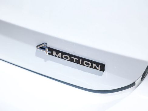 New 2025 Volkswagen Taos S image 13