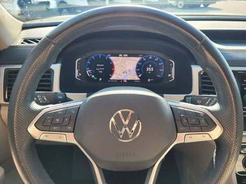 Used 2021 Volkswagen Atlas SEL R-Line image 29