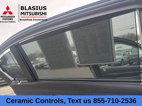 Used 2021 BMW 750i xDrive w/ Executive Package image 37