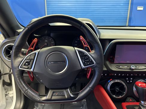 Used 2017 Chevrolet Camaro SS image 14