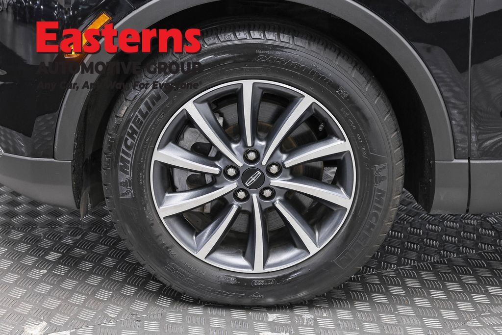 Used 2022 Lincoln Nautilus FWD image 33
