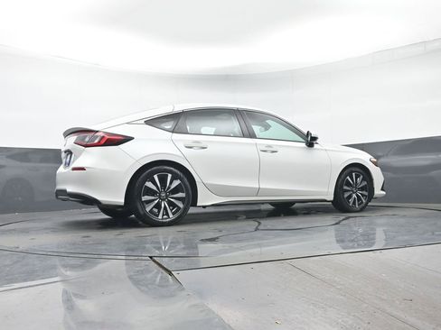 Certified 2022 Honda Civic EX-L image 33