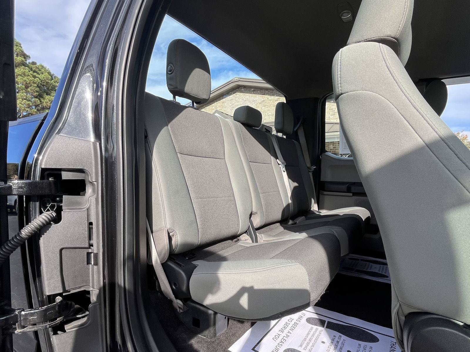 Used 2015 Ford F150 XL w/ Equipment Group 101A Mid AWD/4WD image 15