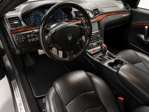 Used 2012 Maserati GranTurismo S RWD image 9