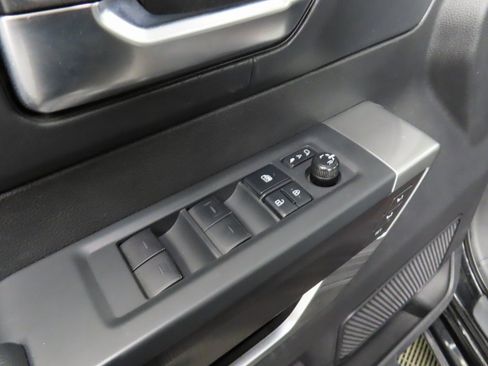 Used 2022 Toyota Tundra Platinum image 54