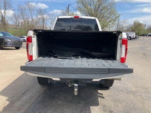 Used 2017 Ford F250 Platinum w/ Platinum Ultimate Package AWD/4WD image 39