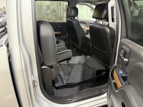 Used 2018 Chevrolet Silverado 1500 LTZ w/ LTZ Plus Package image 43