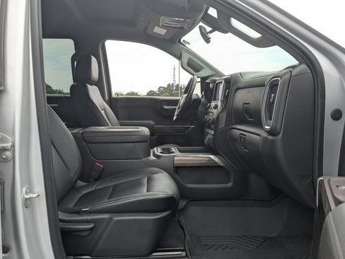 Used 2022 Chevrolet Silverado 1500 RST w/ LPO, Blackout Package AWD/4WD image 26