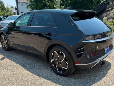 Used 2023 Hyundai Ioniq 5 SEL RWD image 3