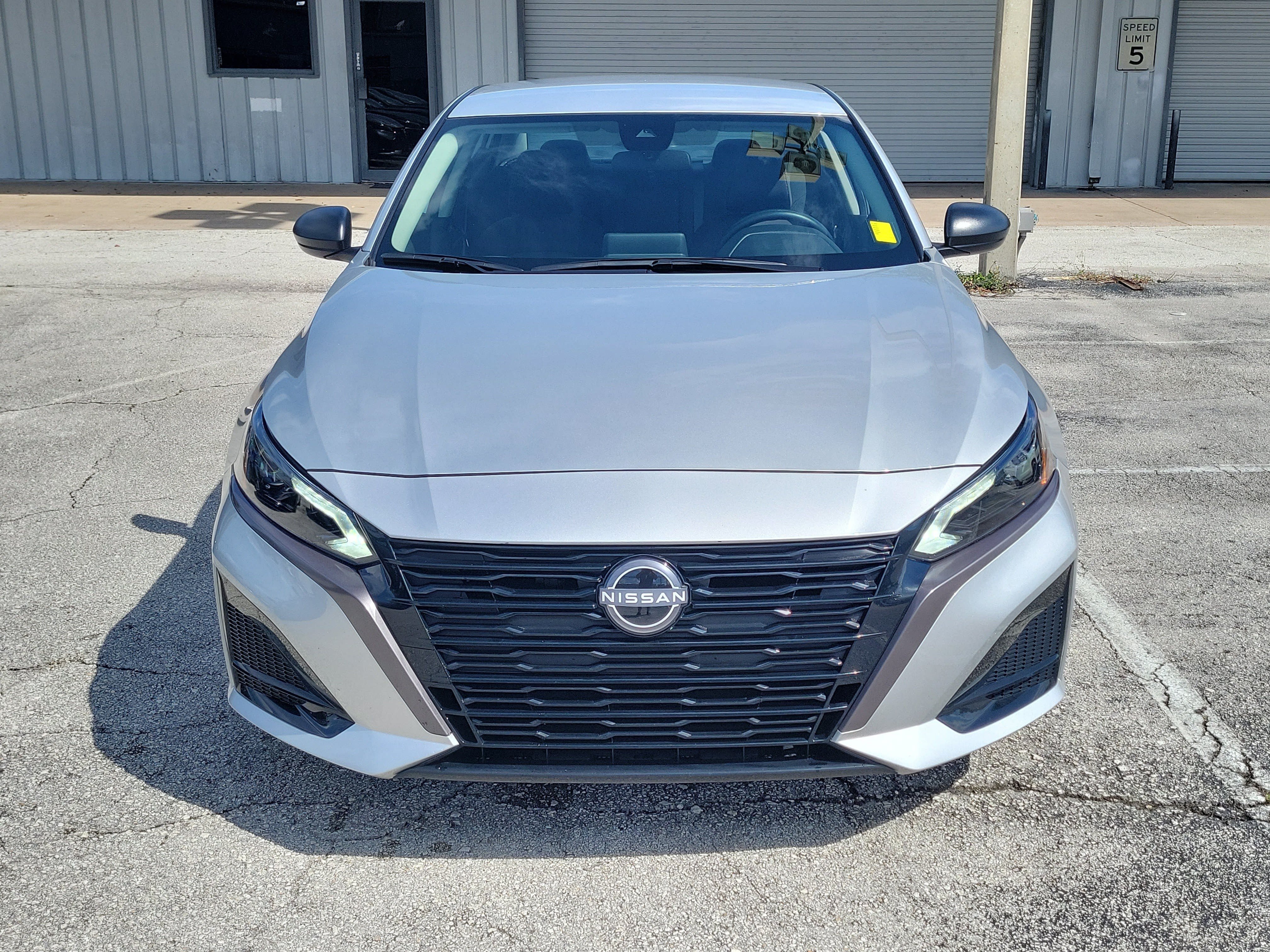 Certified 2026 Nissan Altima 2.5 SV FWD image 2