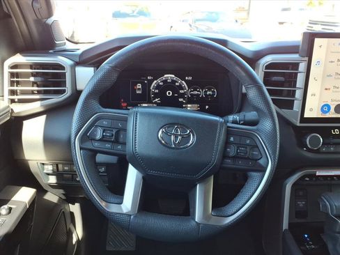 Used 2025 Toyota Tundra Limited image 17