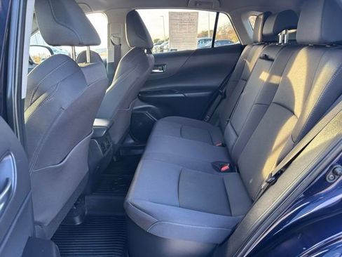 Used 2023 Toyota Venza LE image 20