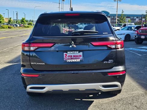Used 2024 Mitsubishi Outlander SEL AWD/4WD image 6
