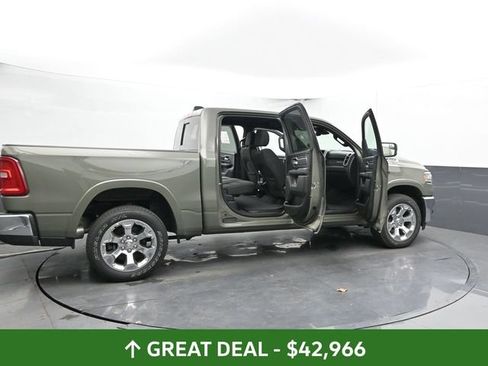 Used 2026 RAM 1500 Big Horn AWD/4WD image 36