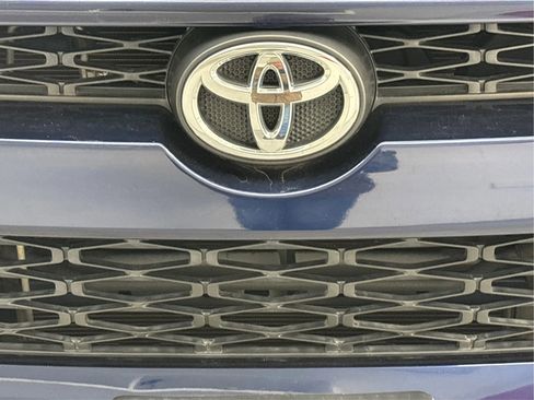 Used 2016 Toyota 4Runner SR5 image 35