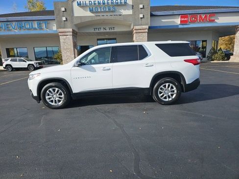 Used 2021 Chevrolet Traverse LS image 51