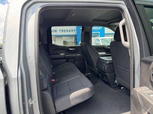 Used 2023 Chevrolet Silverado 1500 Custom Trail Boss AWD/4WD image 11
