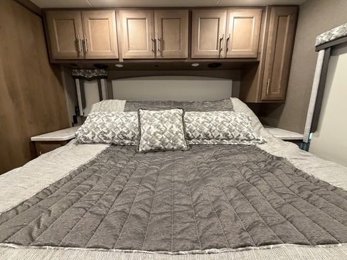 Used 2021 Ford F550 4x4 Regular Cab Super Duty w/ XLT Value Package image 69