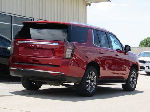Used 2023 Chevrolet Tahoe LT w/ LT Signature Package AWD/4WD image 3