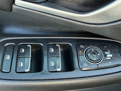 Used 2024 Hyundai Sonata SEL FWD image 22