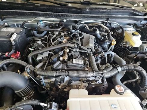 Used 2025 Toyota Tacoma TRD Off-Road image 17