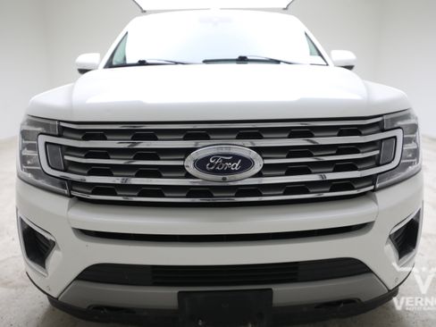 Used 2021 Ford Expedition Limited AWD/4WD image 8