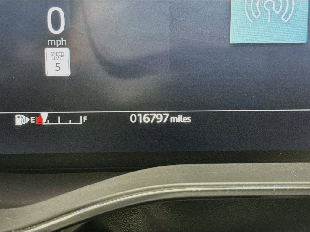 Certified 2025 Jaguar F-PACE R-Dynamic S AWD/4WD image 26