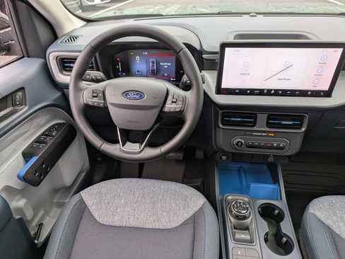 New 2025 Ford Maverick XLT w/ XLT Luxury Package image 19