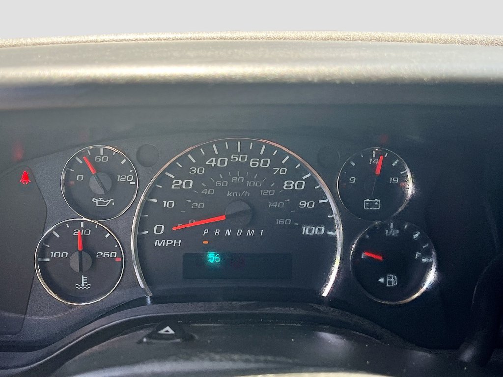 Used 2025 GMC Savana 3500 Extended RWD image 12