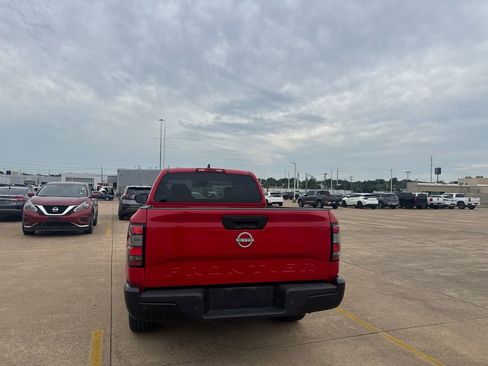Used 2022 Nissan Frontier S w/ Technology Package RWD image 18