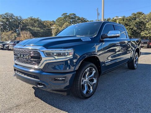 Used 2022 RAM 1500 Limited w/ Body Color Bumper Group image 9