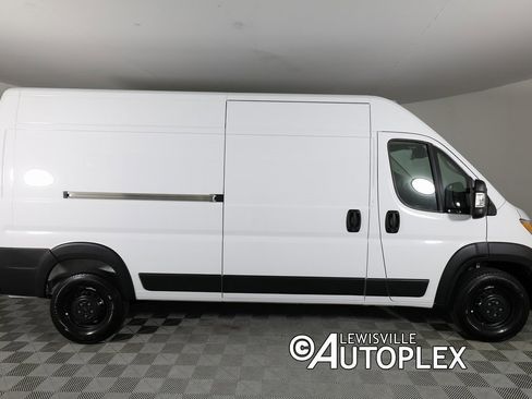 Used 2025 RAM ProMaster 3500 w/ Safety Group image 4