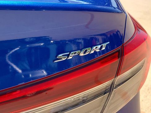 Used 2023 Honda Civic Sport image 7