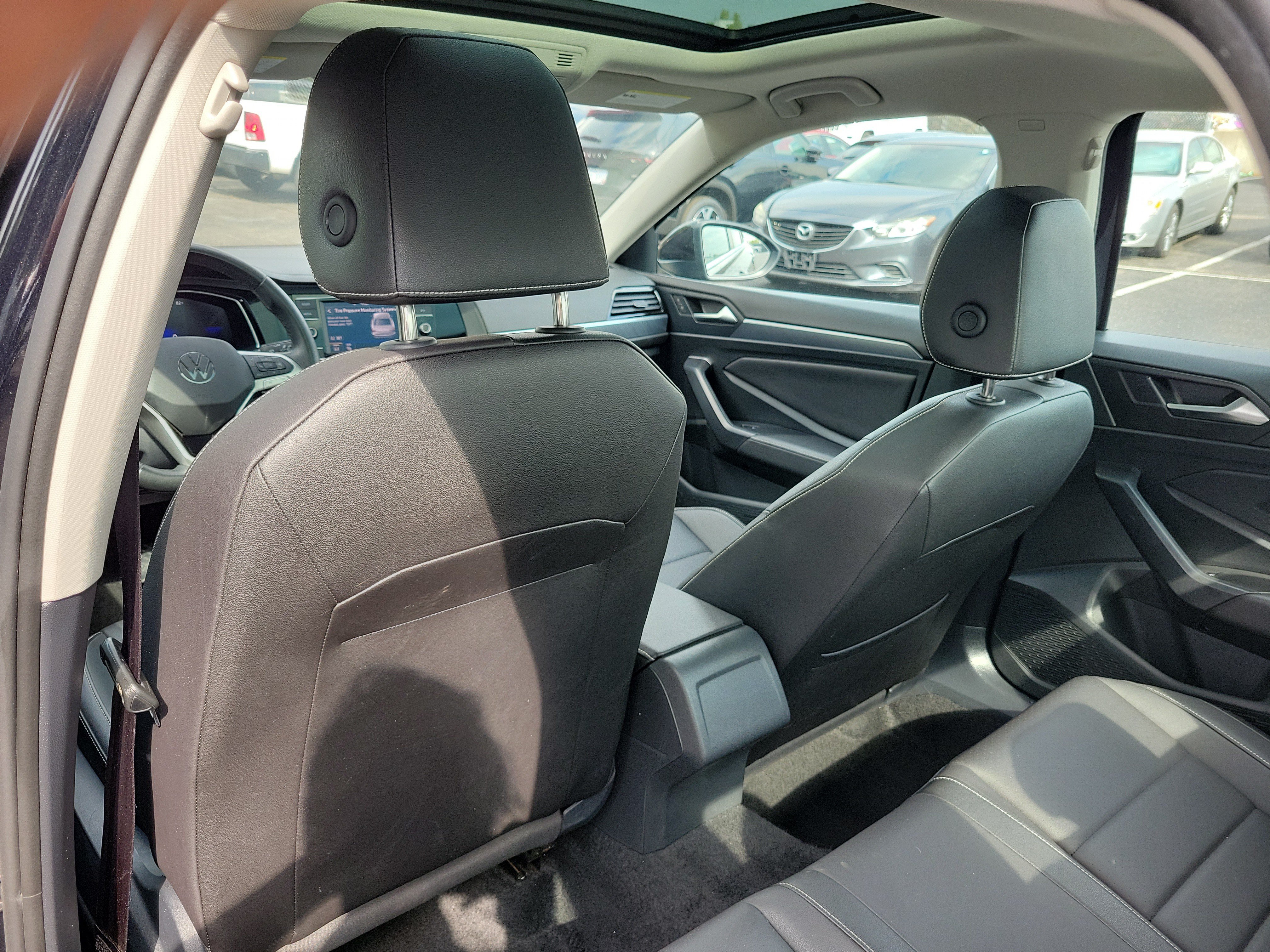 Used 2024 Volkswagen Jetta SE FWD image 14