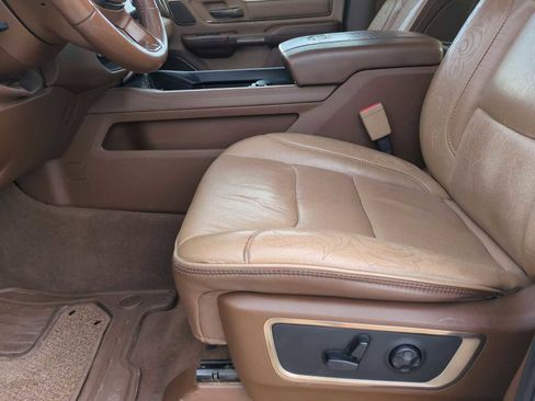 Used 2019 RAM 1500 Limited image 19