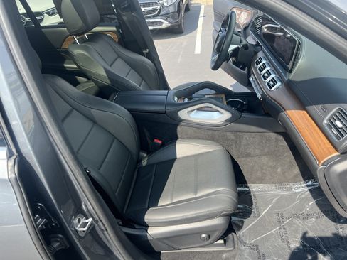 Certified 2024 Mercedes-Benz GLS 450 4MATIC w/ AMG Line Exterior image 18
