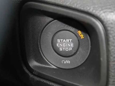 New 2024 Jeep Gladiator Sport image 23