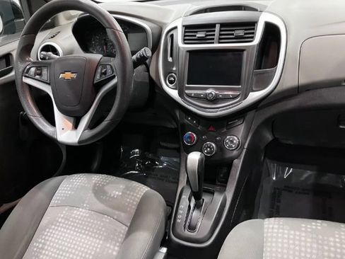 Used 2020 Chevrolet Sonic LT image 12