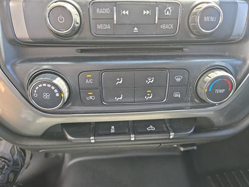 Used 2017 Chevrolet Silverado 1500 LT AWD/4WD image 31