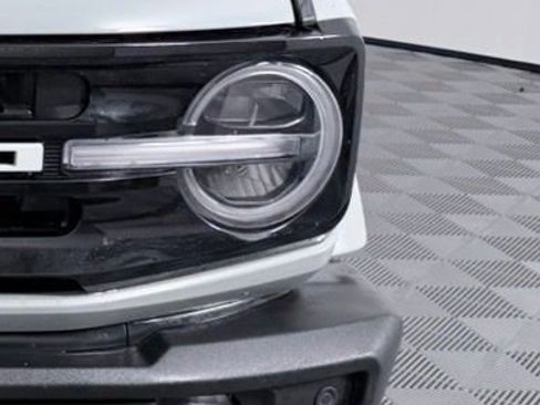 Used 2022 Ford Bronco Outer Banks image 27