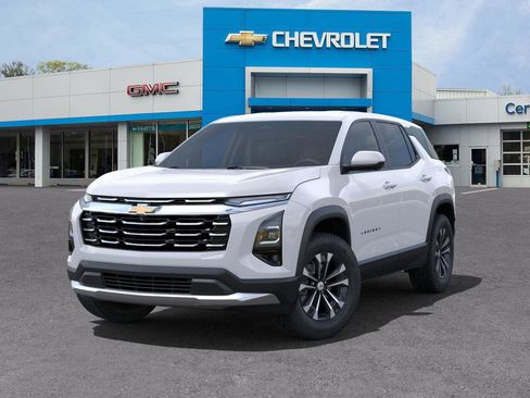 New 2025 Chevrolet Equinox LT w/ Safety and Technology Package image 6