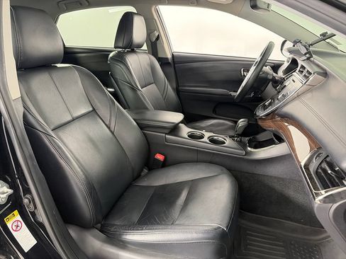 Used 2014 Toyota Avalon XLE Touring FWD image 30