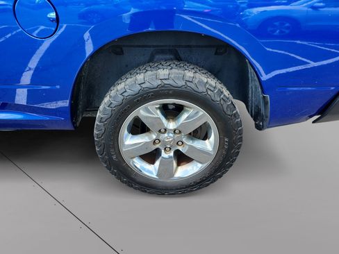 Used 2019 RAM 1500 Express w/ Express Value Package AWD/4WD image 14