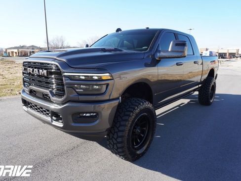 Used 2026 RAM 3500 Laramie image 4