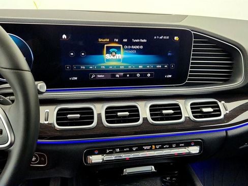 Used 2020 Mercedes-Benz GLE 350 4MATIC image 17