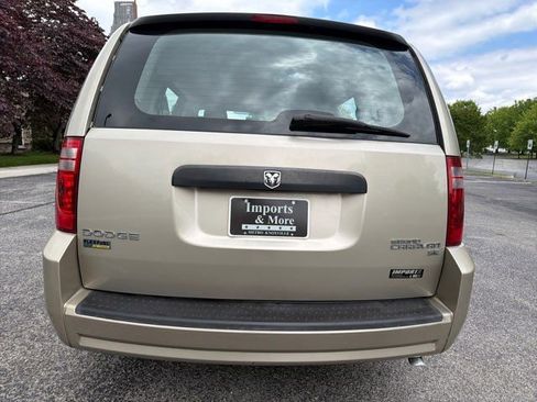 Used 2009 Dodge Grand Caravan SE FWD image 10