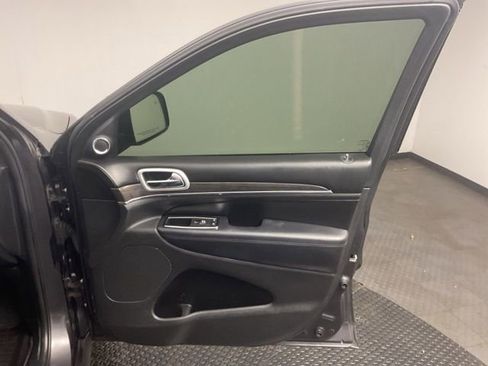 Used 2016 Jeep Grand Cherokee High Altitude image 23